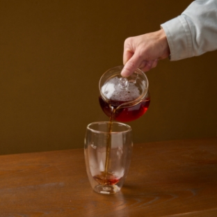 ワインのように“魅せて楽しむ” 新しいお茶のスタイル